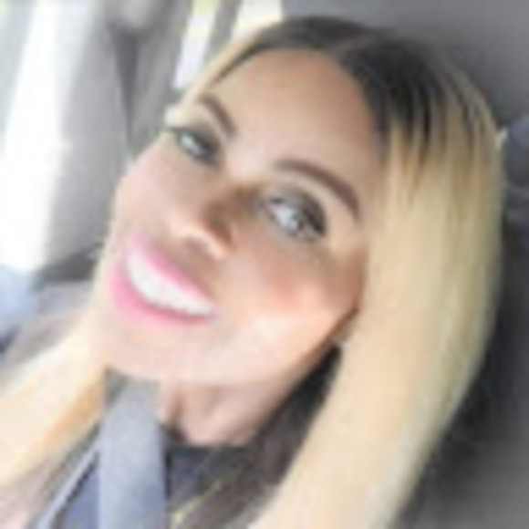 Meet your Posher, Kendra - Picture 1 of 1